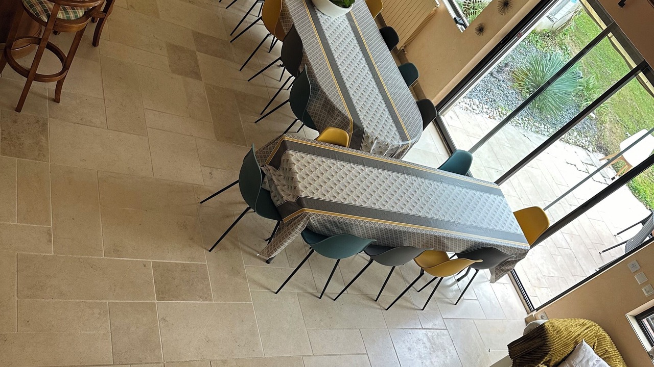 Photo of Others in Paron