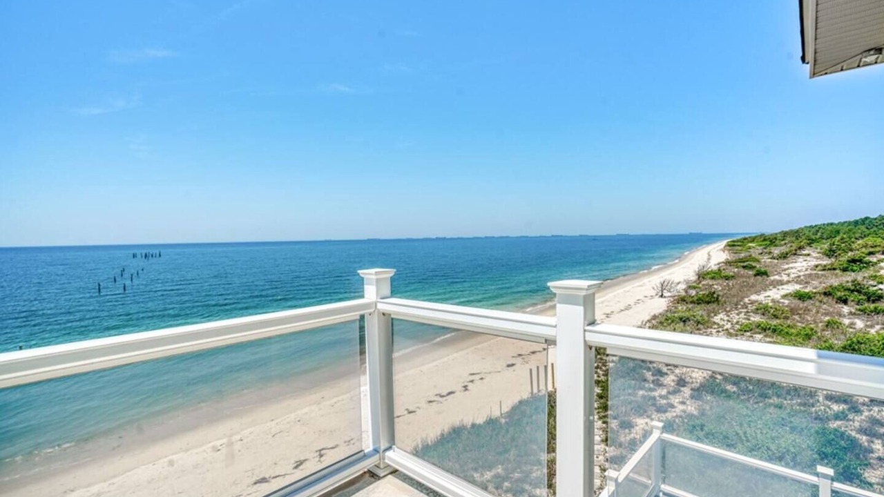 Photo of Others in Picketts Harbor