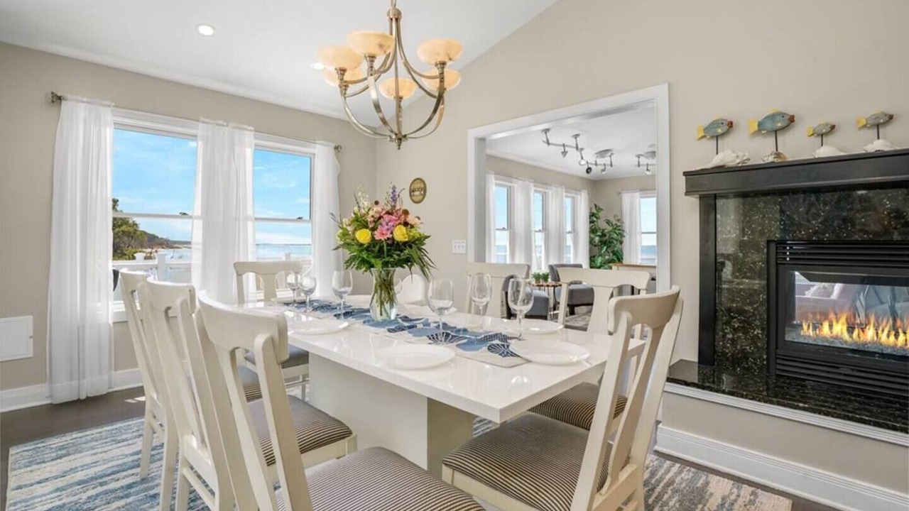 Photo of Livingroom in Picketts Harbor