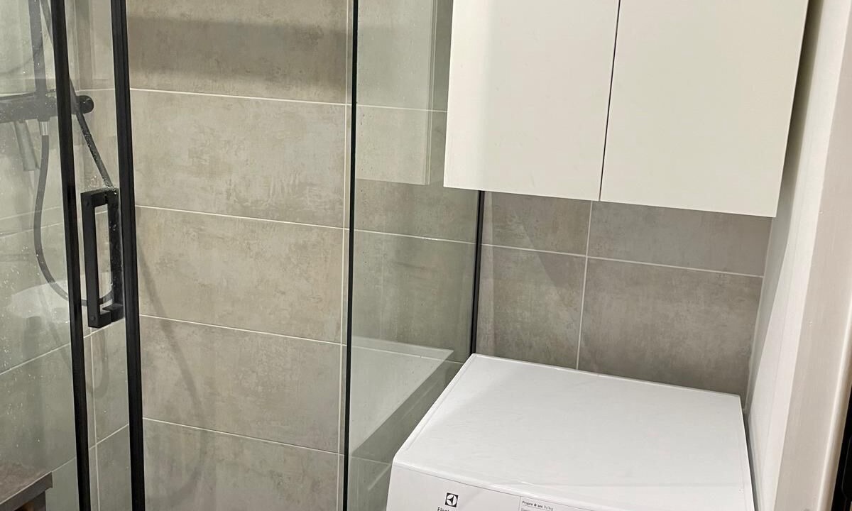 Photo of Bathroom in Les Champs Manceaux