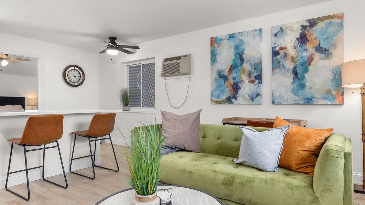Photo of Livingroom in St. Louis