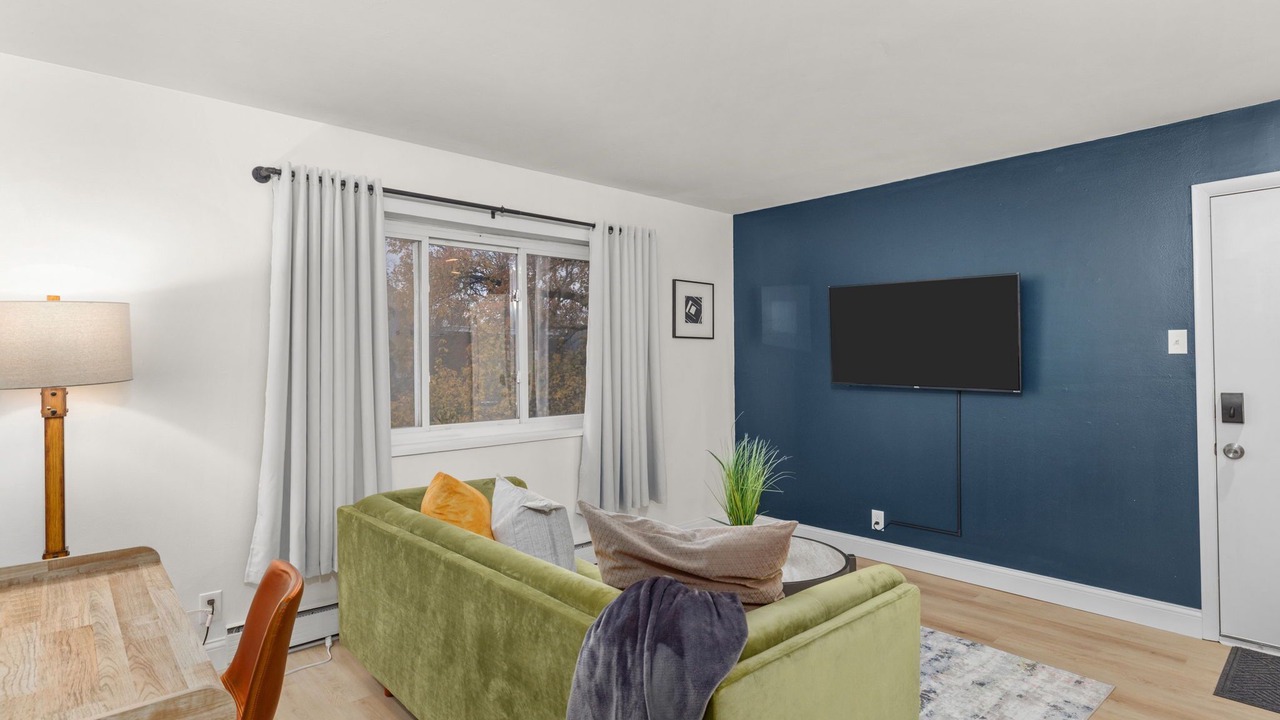 Photo of Livingroom in St. Louis