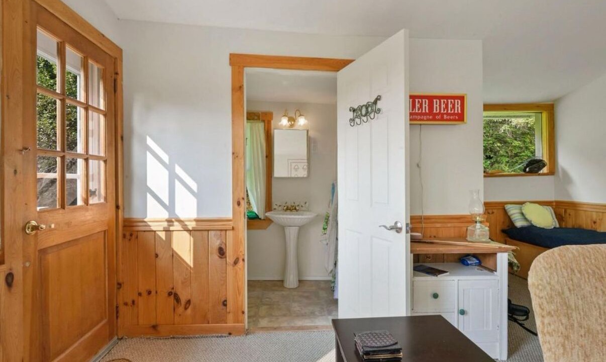 Photo of Bedroom in Town of Conesville