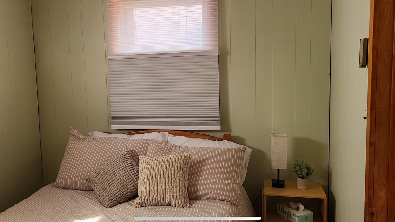 Photo of Bedroom in Town of Conesville