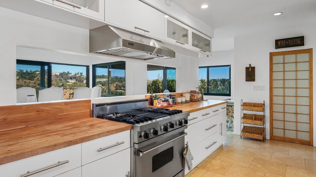 Photo of Kitchen in Beverly Hills