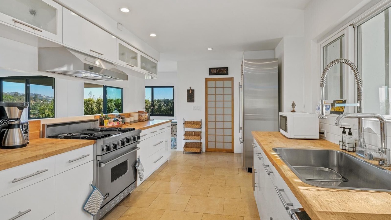 Photo of Kitchen in Beverly Hills