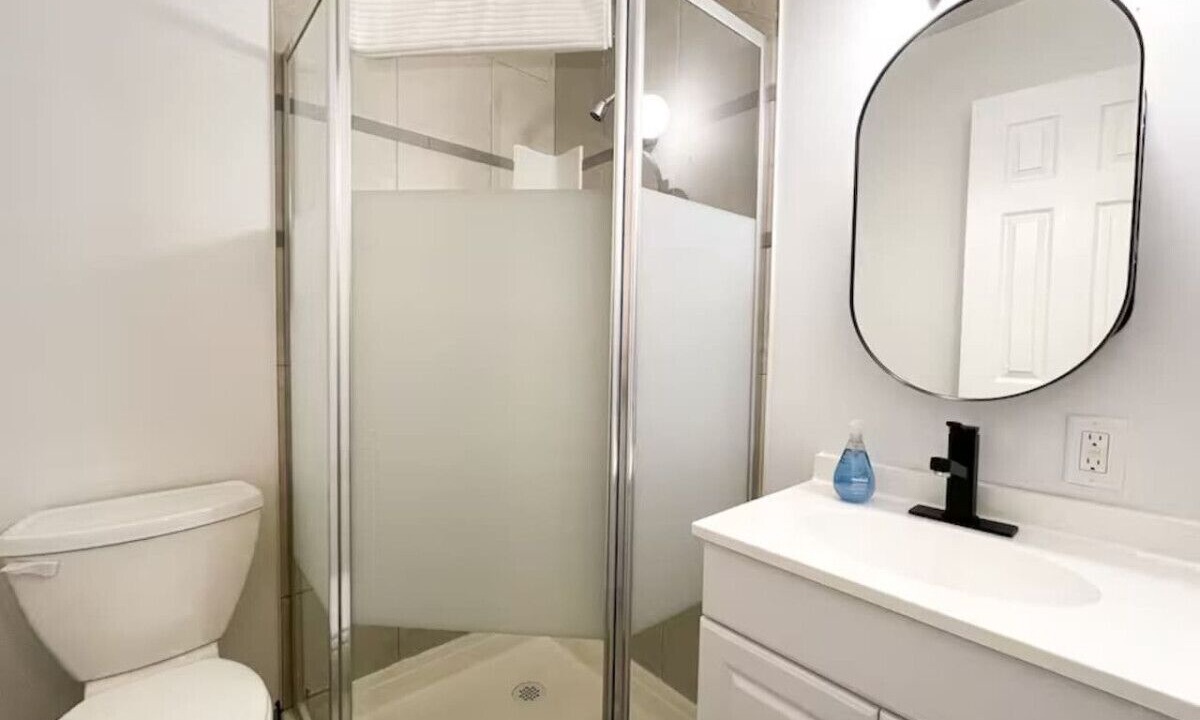 Photo of Bathroom in Thunder Bay