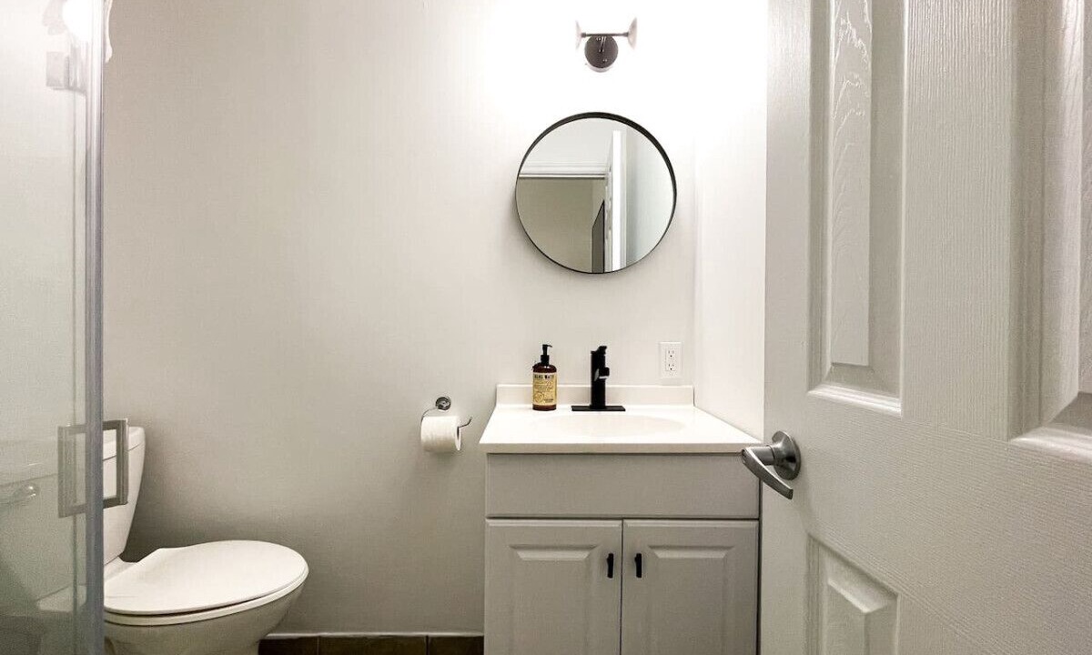 Photo of Bathroom in Thunder Bay