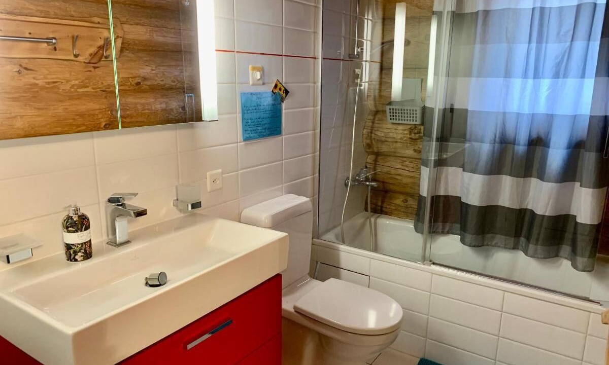 Photo of Bathroom in Chalais