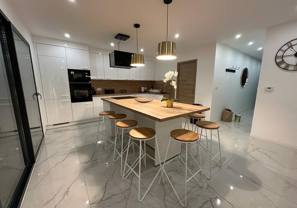 Photo of Kitchen in Ruffey-les-Echirey