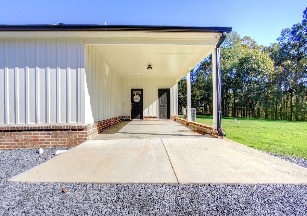 Photo of Outdoor in Hernando