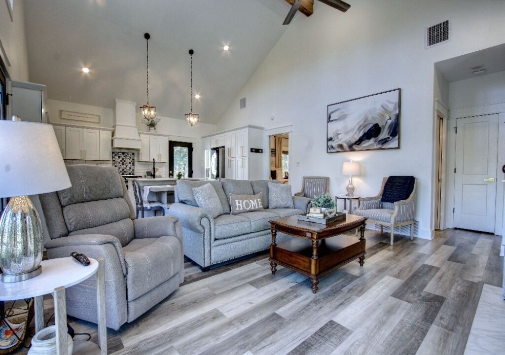 Photo of Livingroom in Hernando