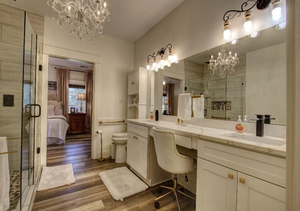 Photo of Bathroom in Hernando