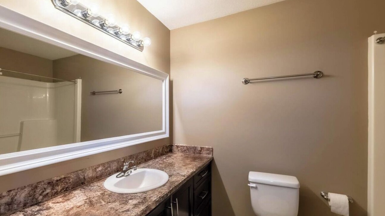 Photo of Bathroom in Craik