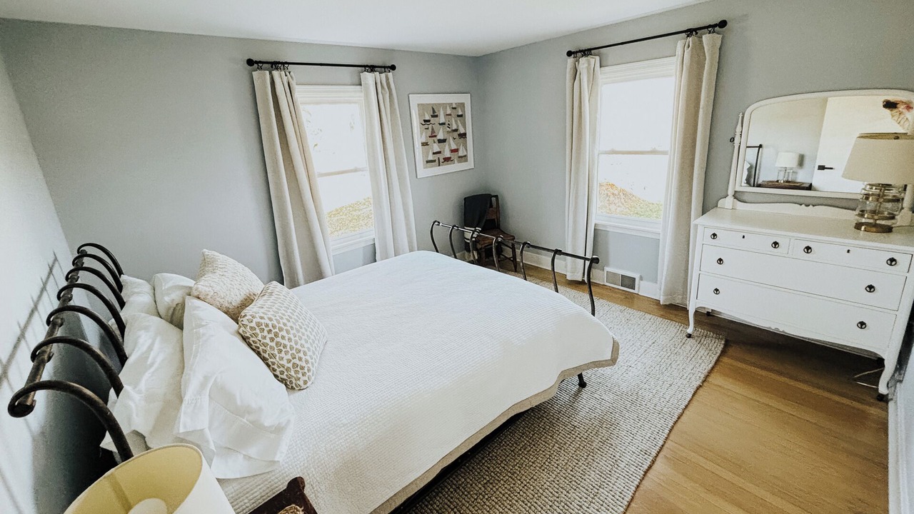 Photo of Bedroom in Skaneateles