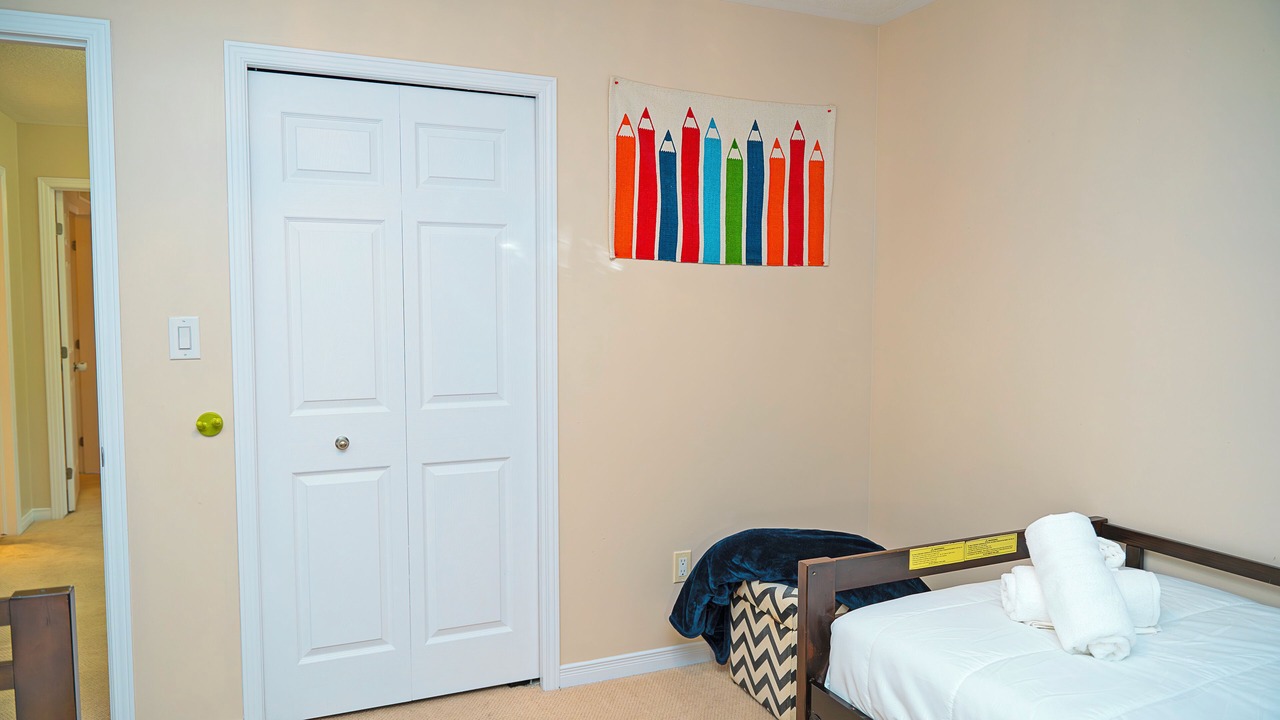 Photo of Bedroom in Amherstview