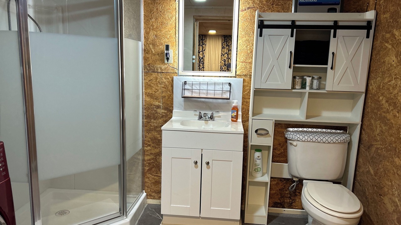 Photo of Bathroom in Dexter