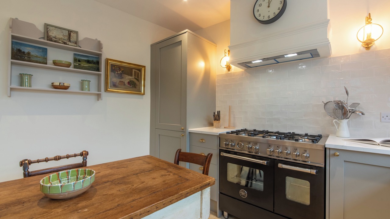 Photo of Kitchen in Devizes