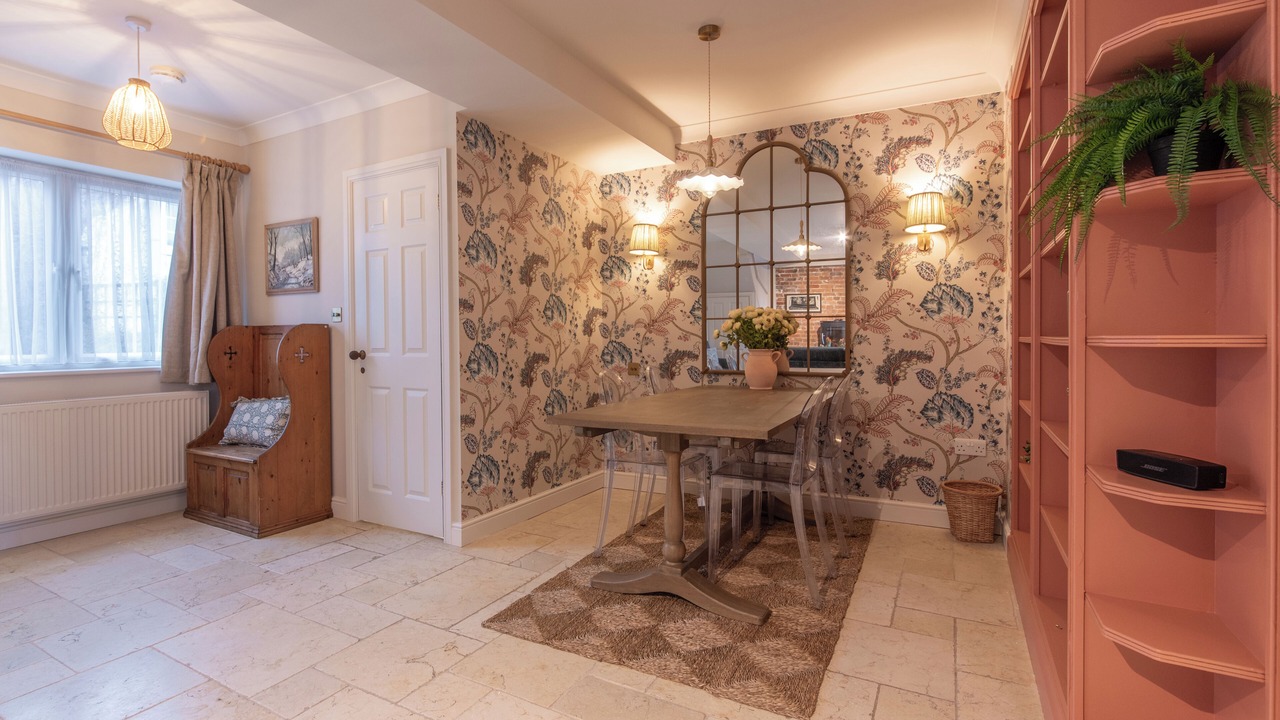 Photo of Others in Devizes