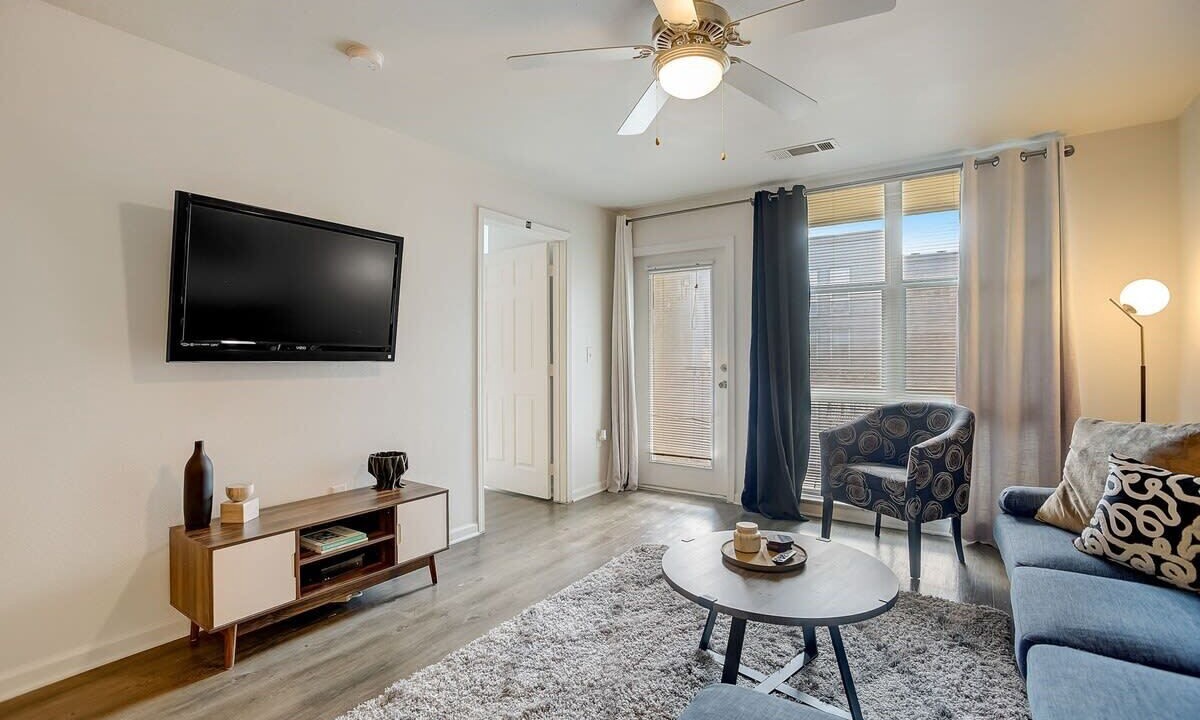 Photo of Livingroom in West Campus