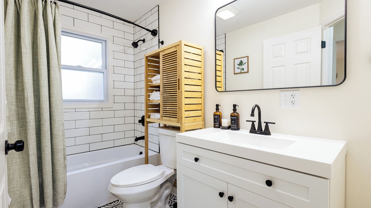 Photo of Bathroom in Miller Beach