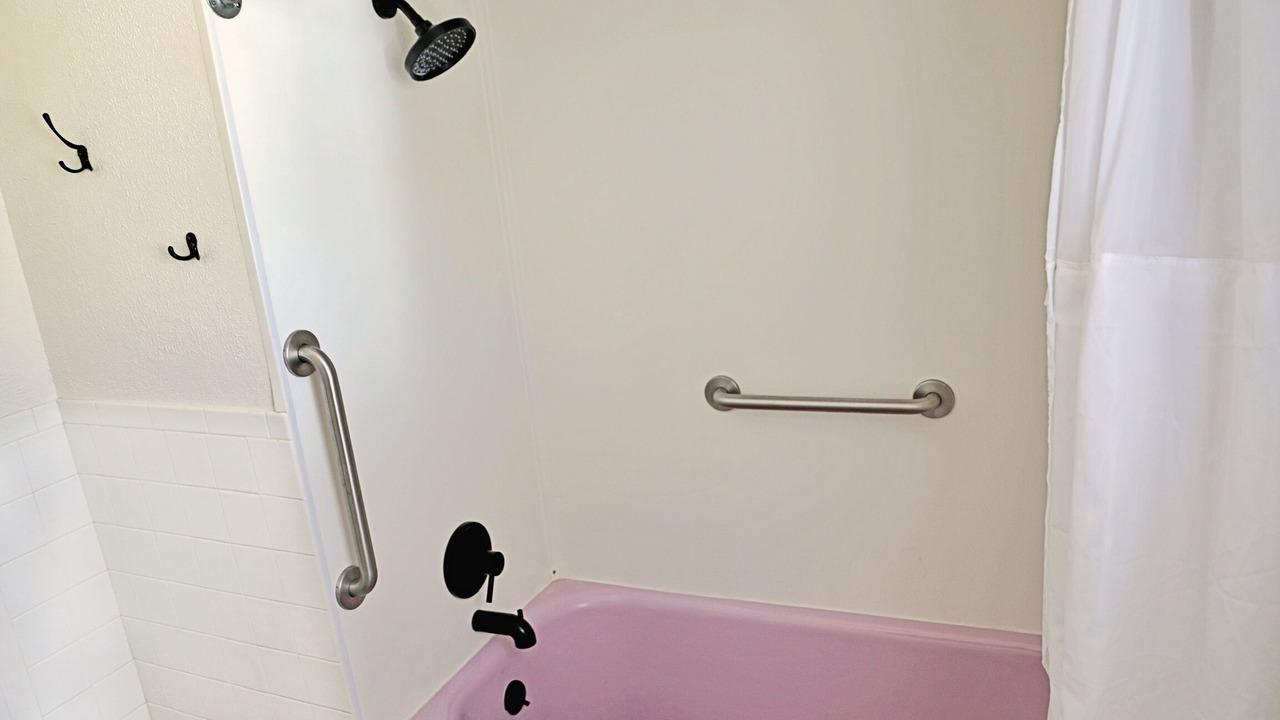 Photo of Bathroom in Ava