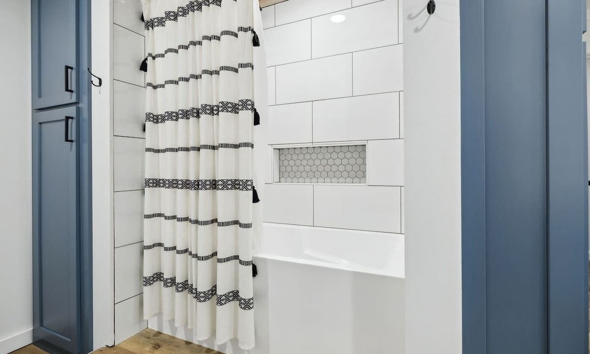 Photo of Bathroom in Lawrenceburg