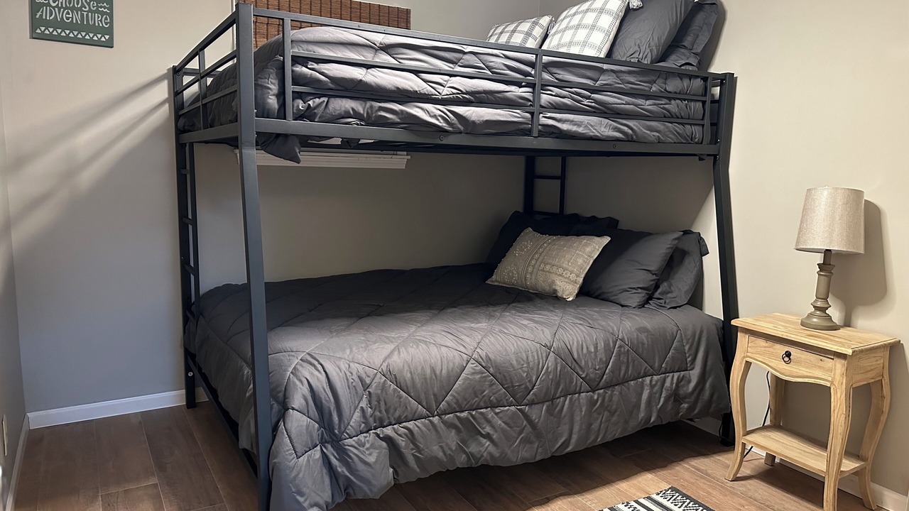 Photo of Bedroom in Tebbetts
