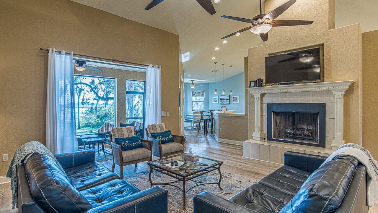 Photo of Livingroom in Hernando
