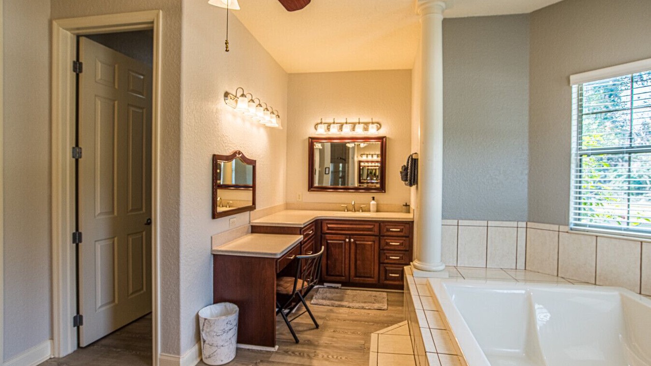 Photo of Bathroom in Hernando