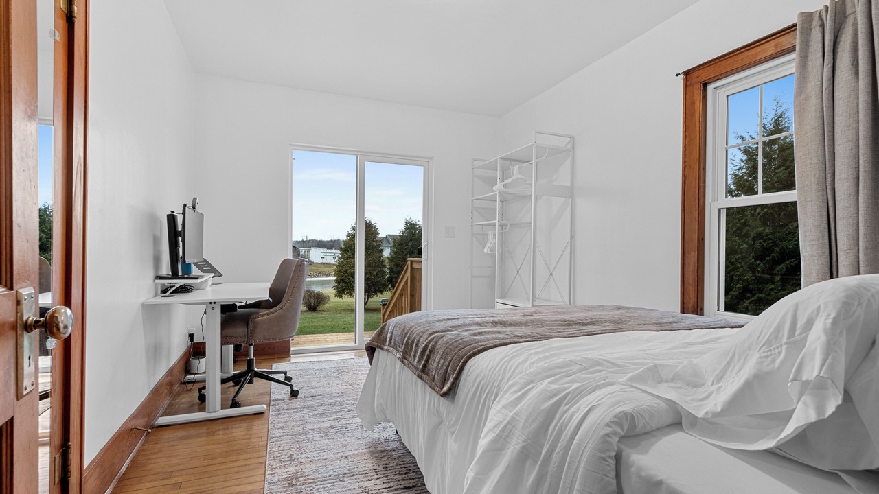 Photo of Bedroom in Suamico