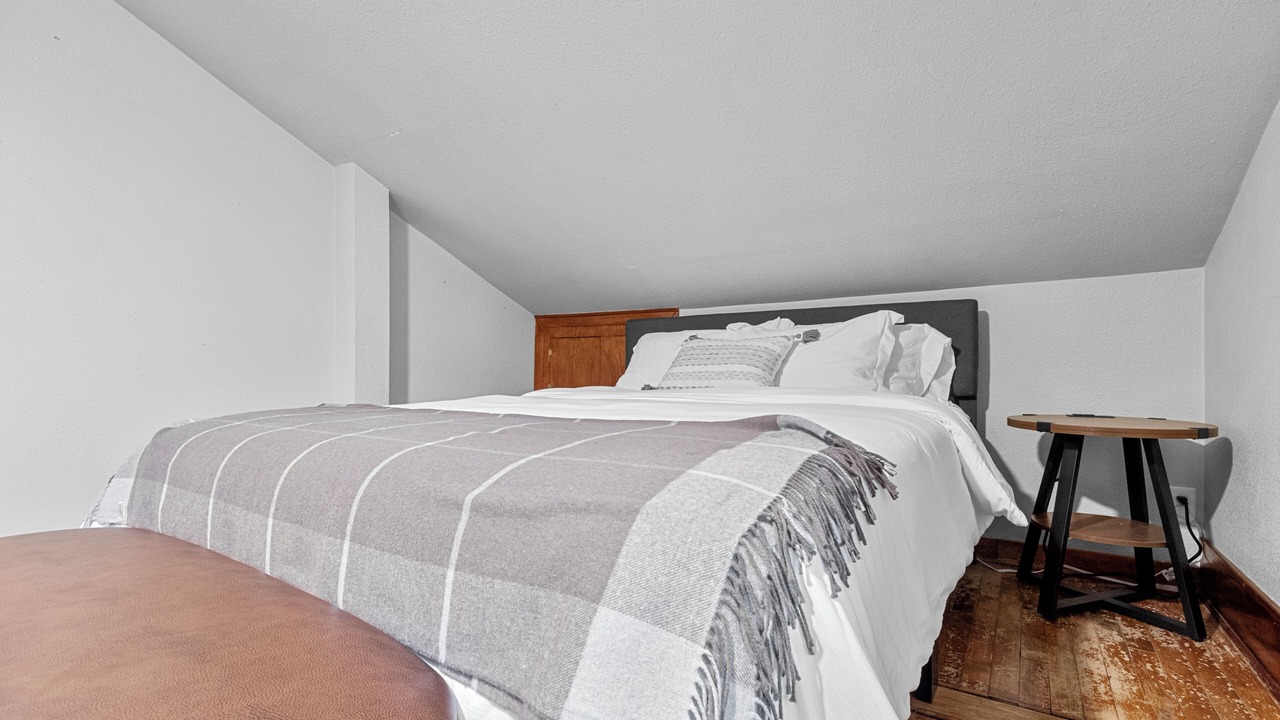 Photo of Bedroom in Suamico