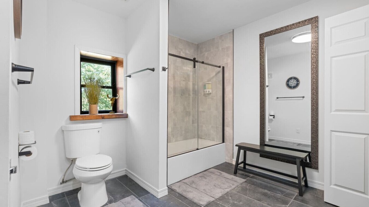 Photo of Bathroom in Muskogee