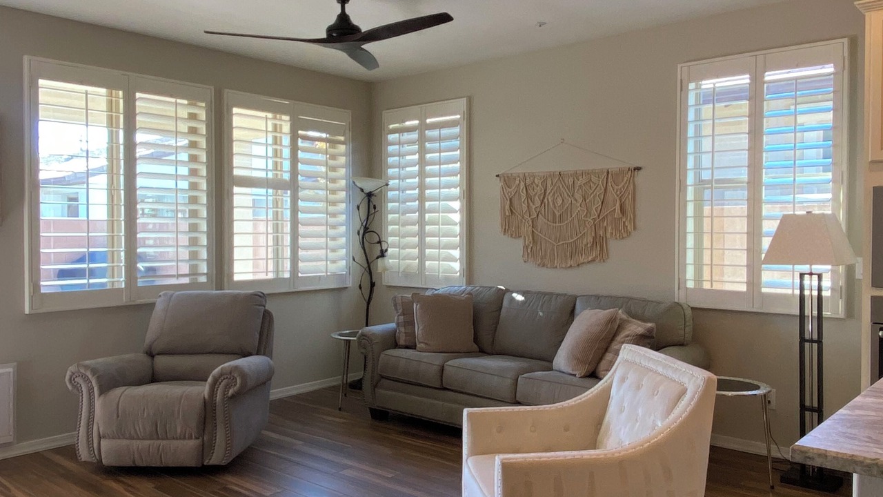 Photo of Livingroom in Gilbert