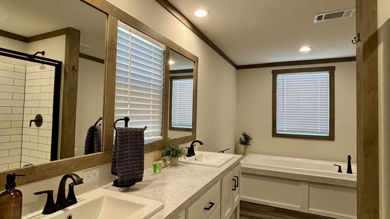 Photo of Bathroom in Negreet