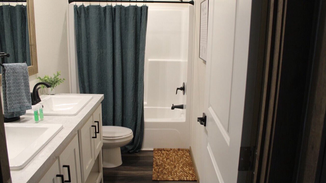 Photo of Bathroom in Negreet
