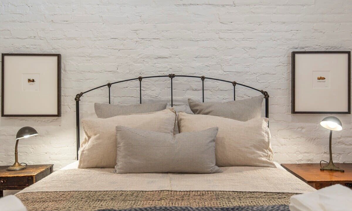 Photo of Bedroom in Center City