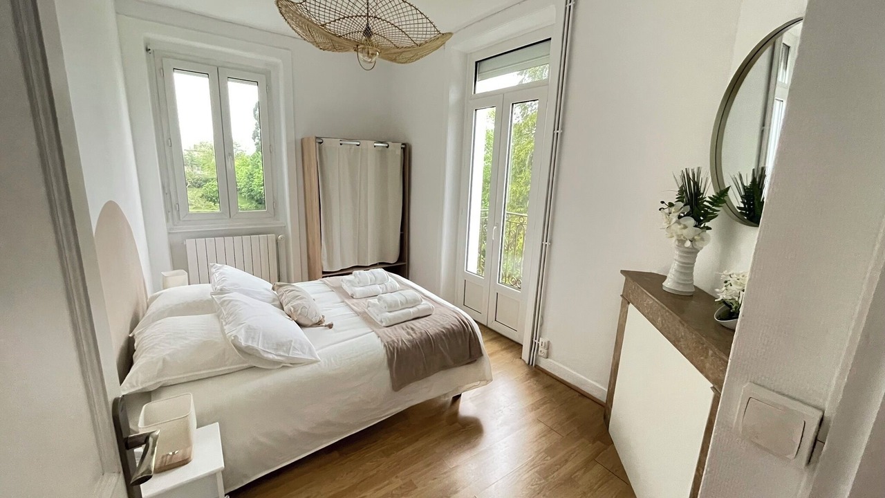 Photo of Bedroom in Bas-en-Basset