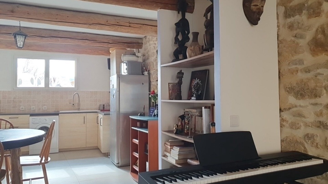Photo of Kitchen in Jouques