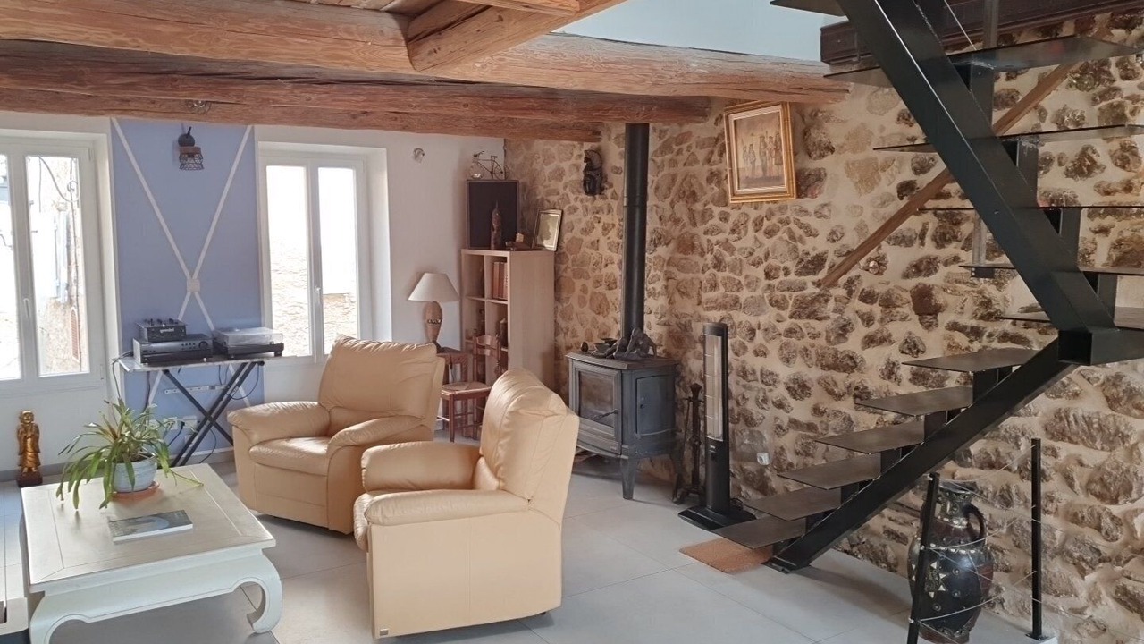 Photo of Others in Jouques