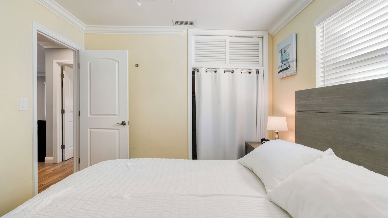 Photo of Bedroom in Tequesta