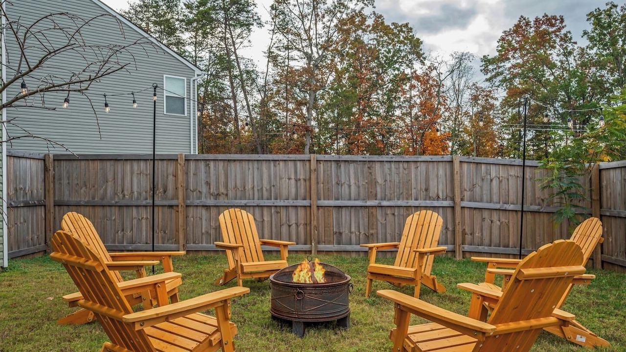 Photo of Outdoor in Ashley Oaks