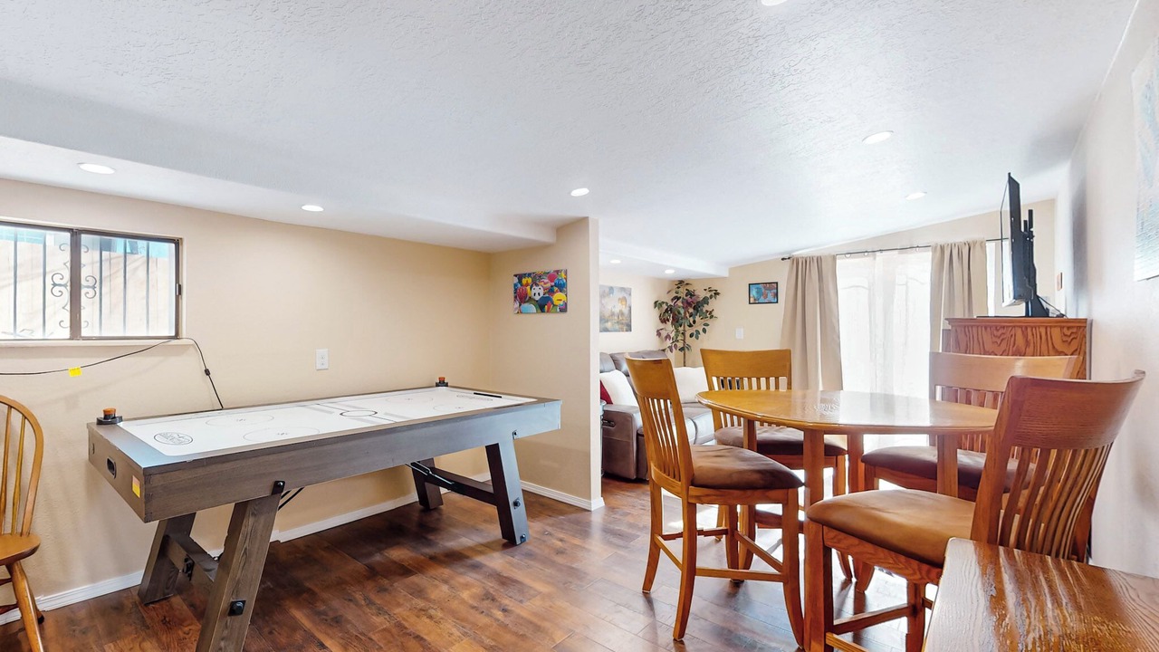 Photo of Bedroom in Jade Park