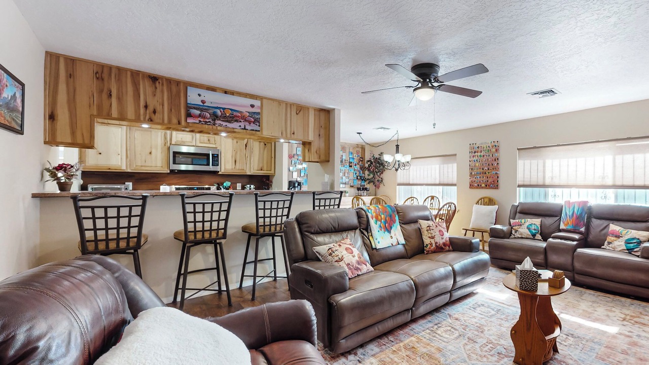 Photo of Livingroom in Jade Park