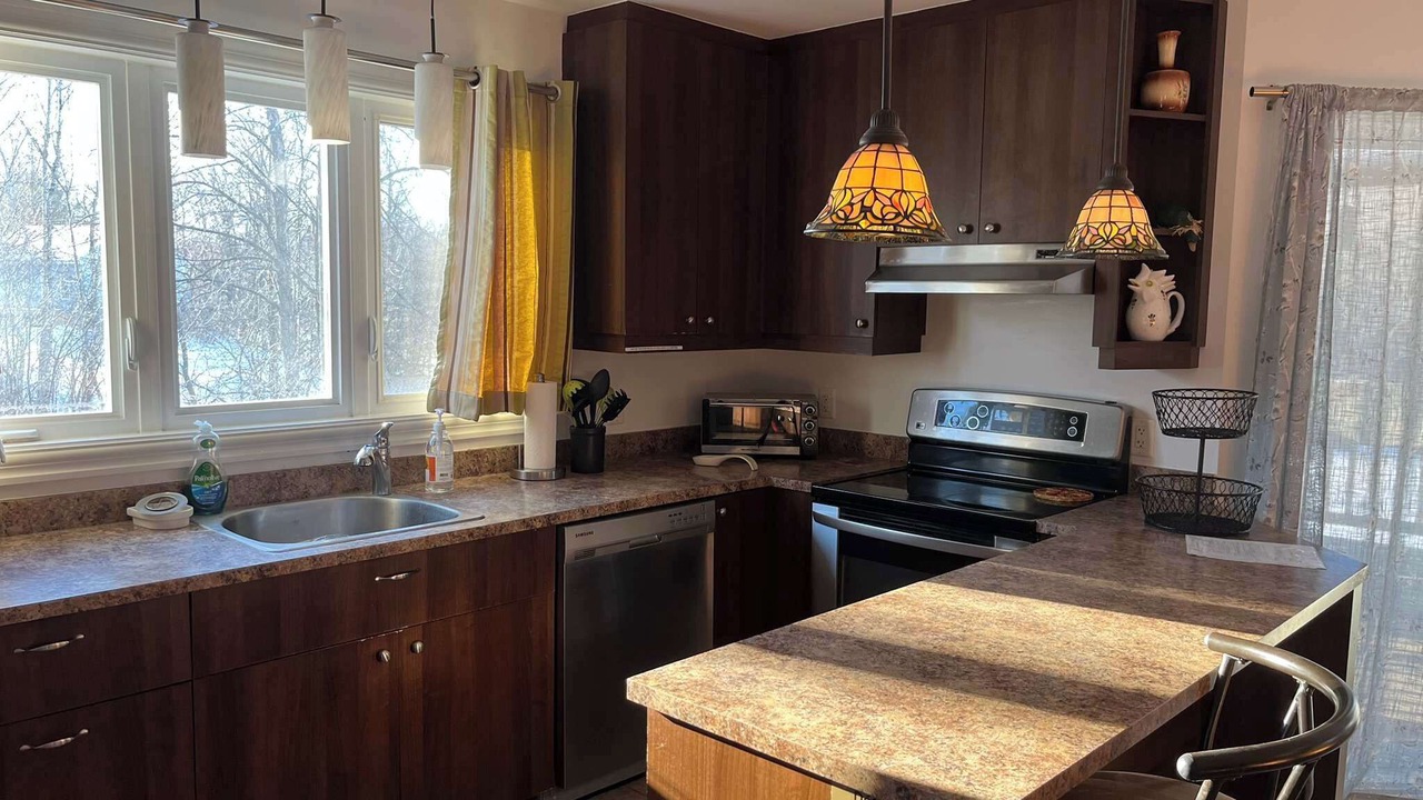 Photo of Kitchen in Prevost