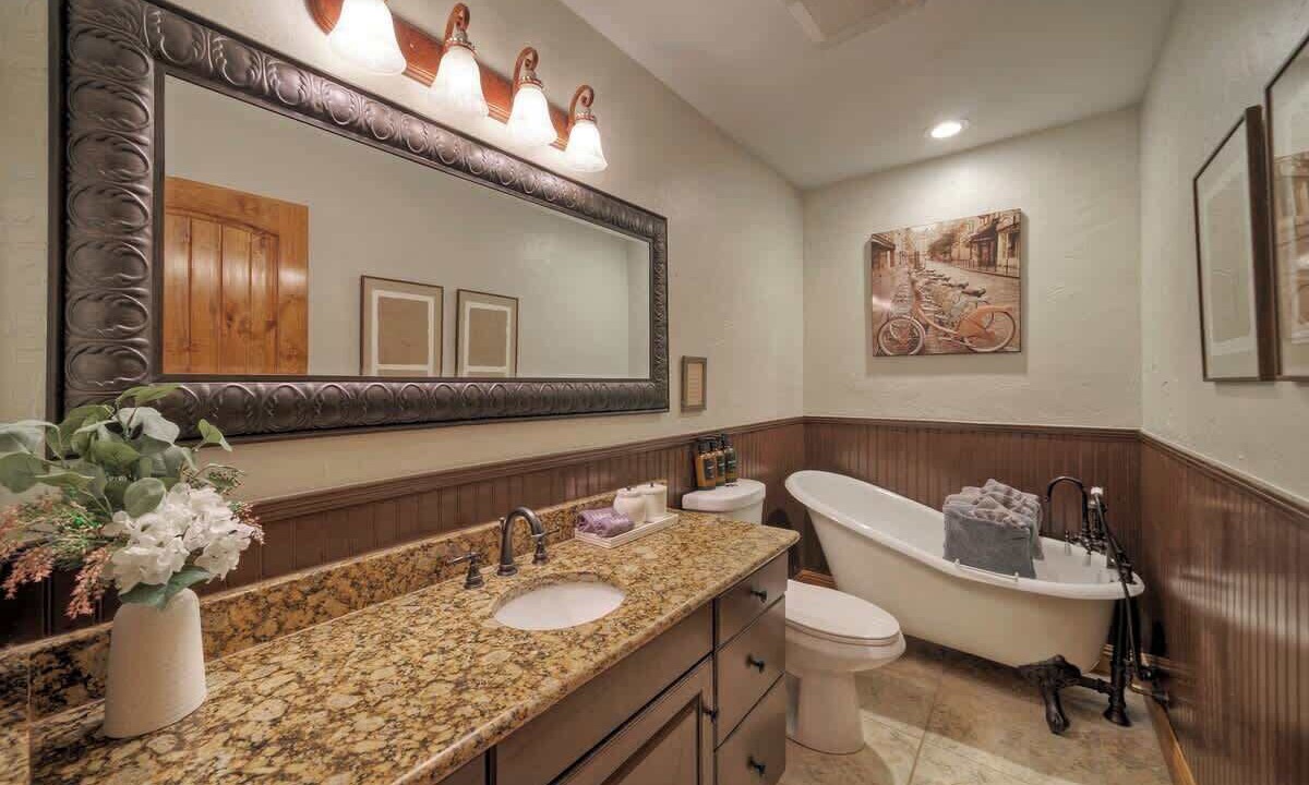 Photo of Bathroom in Seguin