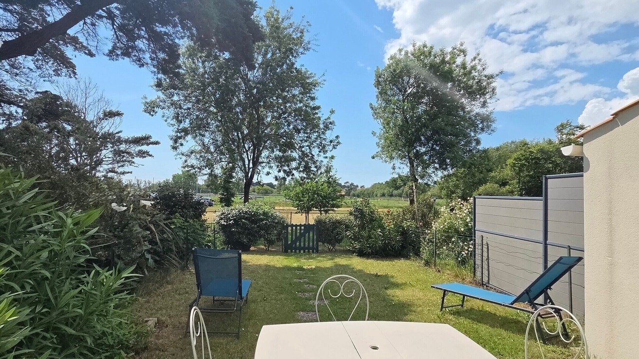 Photo of Outdoor in Saint-Michel-Chef-Chef