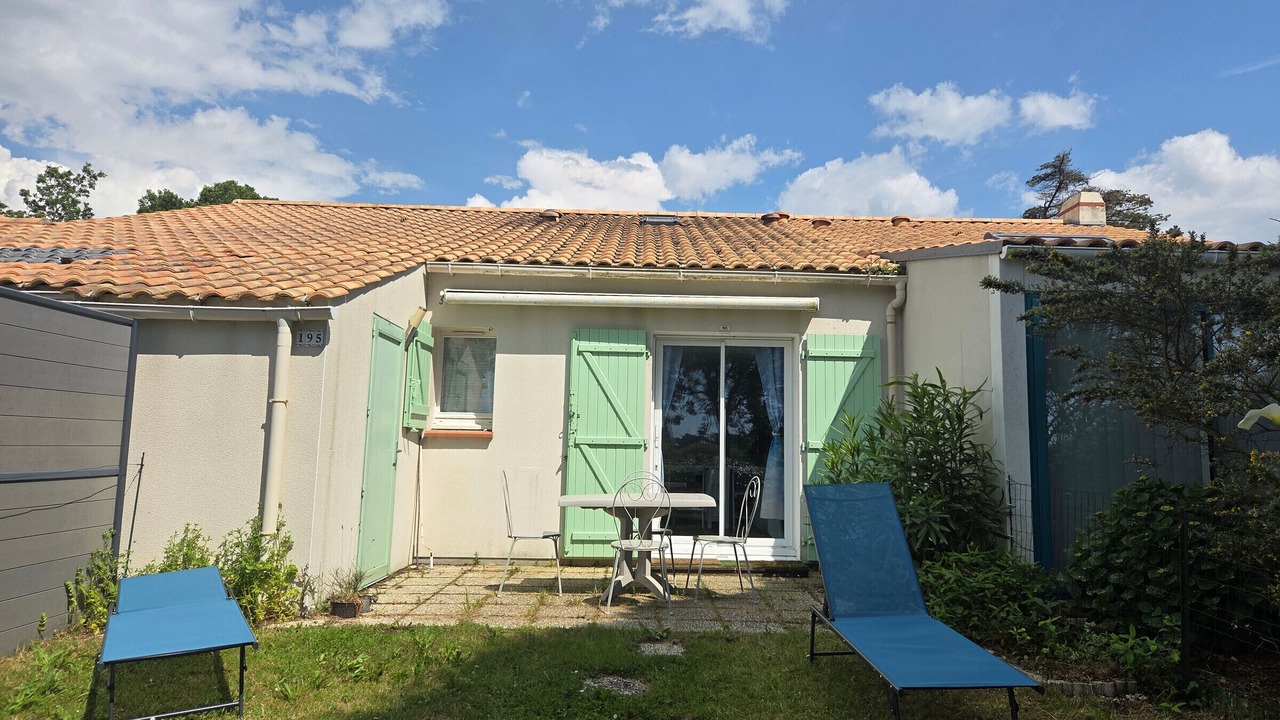 Photo of Outdoor in Saint-Michel-Chef-Chef