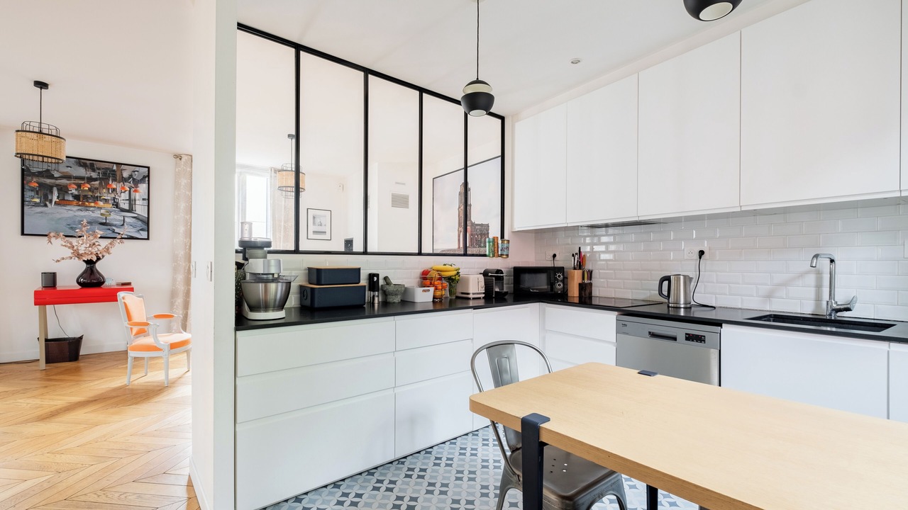 Photo of Kitchen in Republique–Point-du-Jour