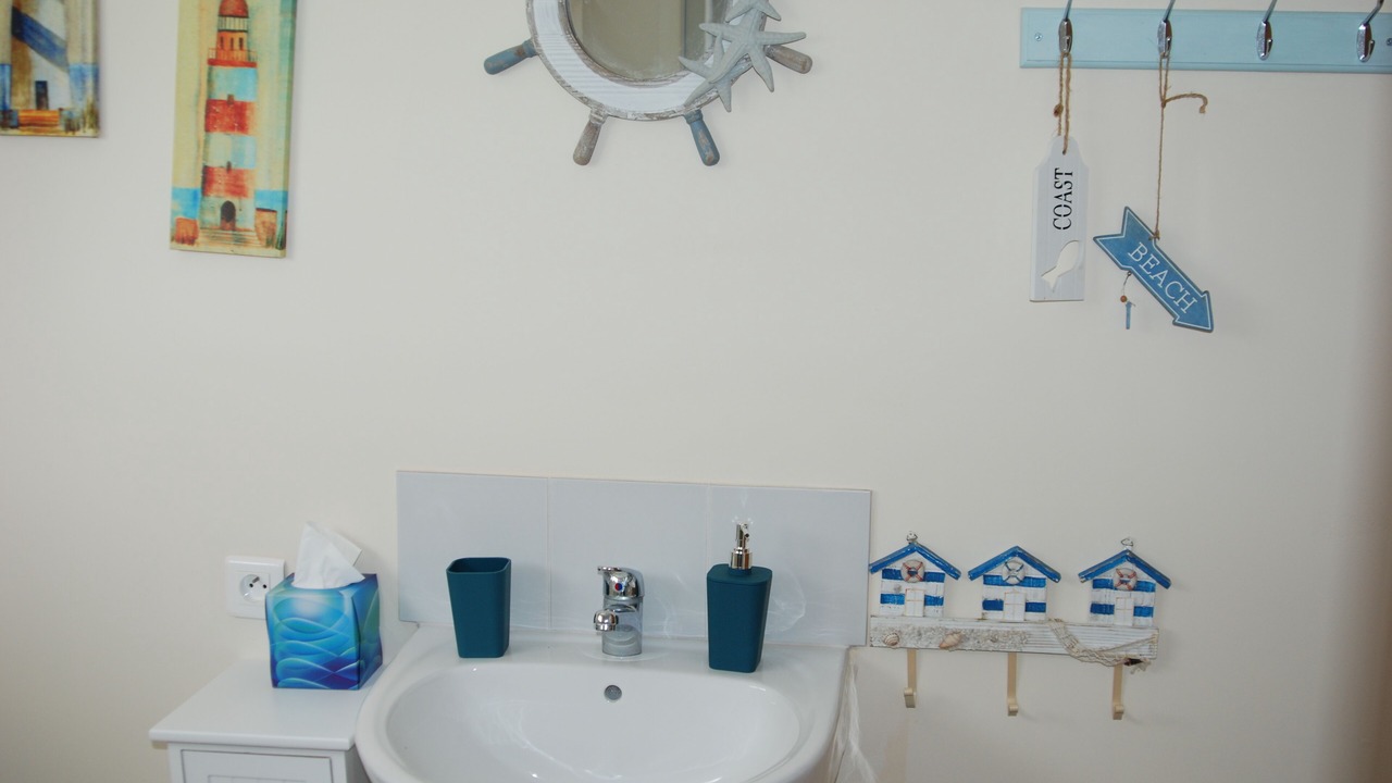 Photo of Bathroom in Puy-de-Serre